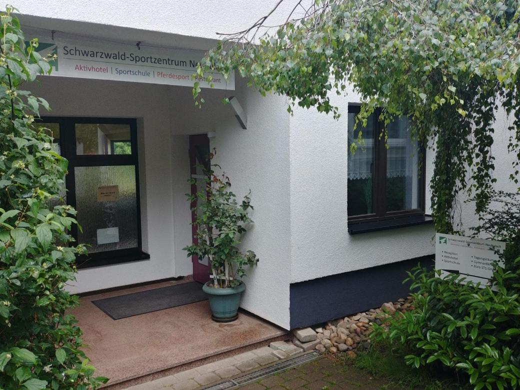 Schwarzwald Sportzentrum Neubulach Екстериор снимка